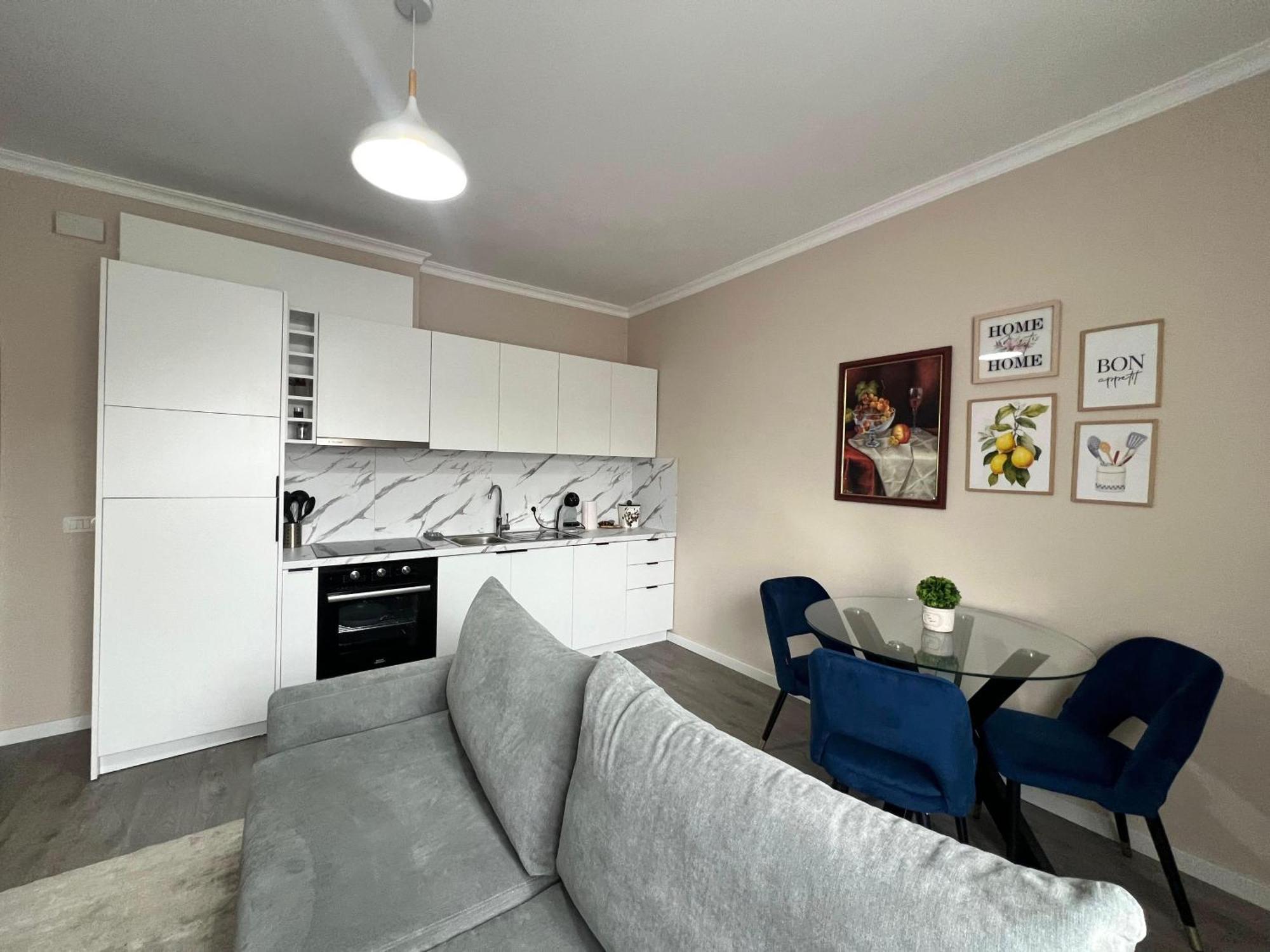 Cozy Flat Near Air Albania Stadium 1 Tiranë Ngoại thất bức ảnh