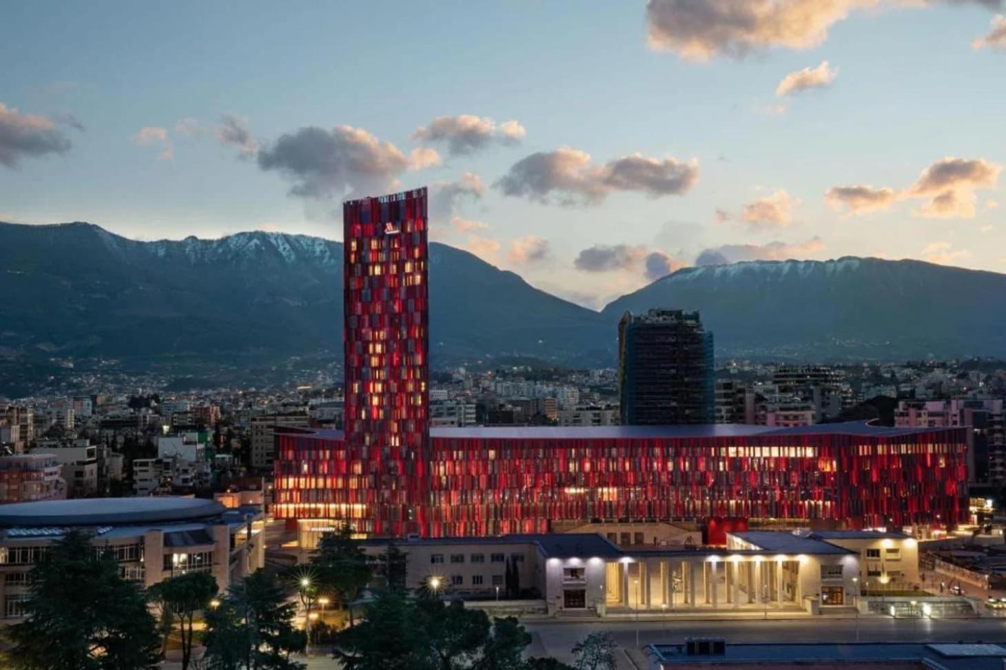 Cozy Flat Near Air Albania Stadium 1 Tiranë Ngoại thất bức ảnh